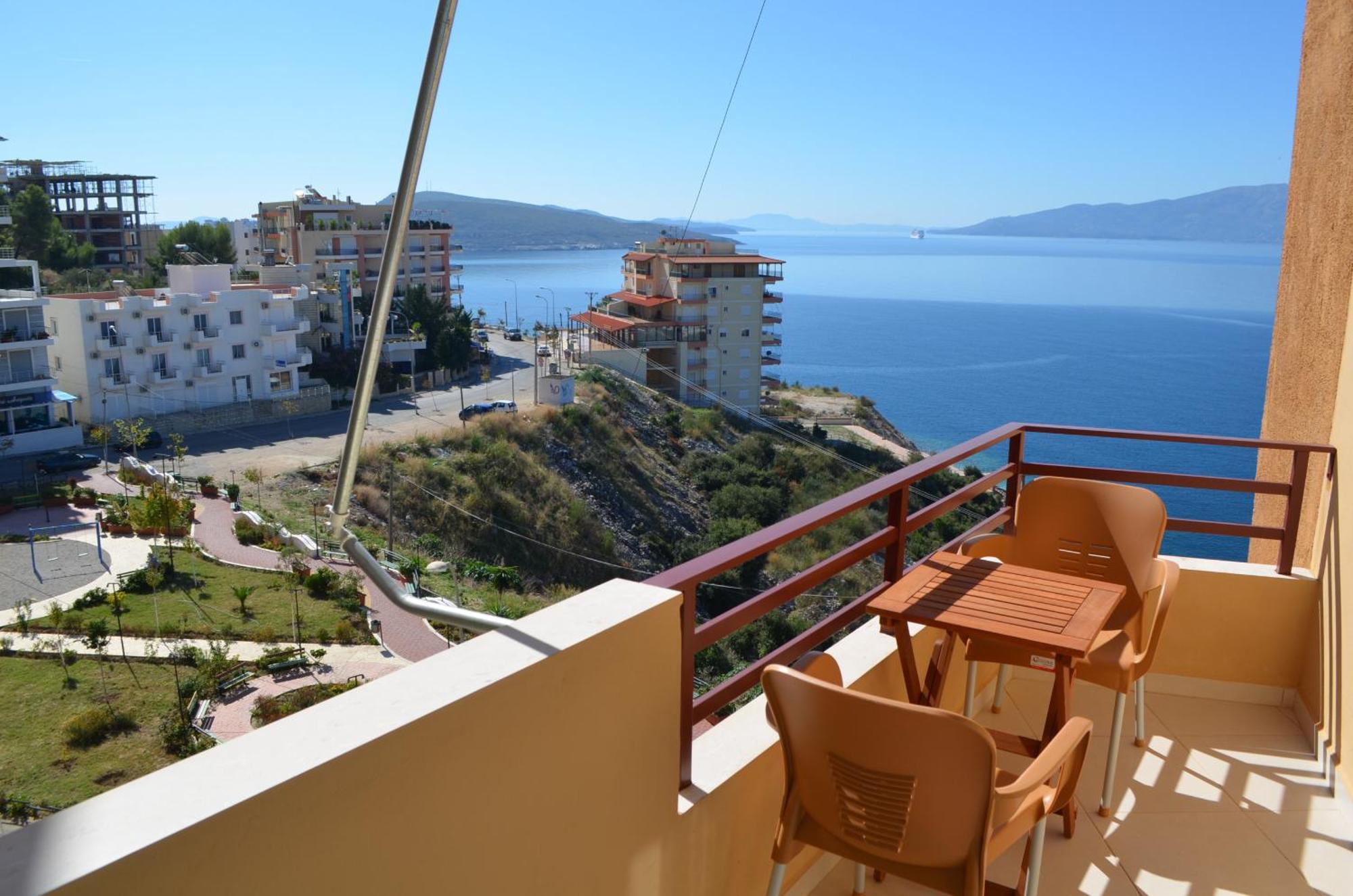 Sunset Penthouse Apartment Sarande Exterior photo
