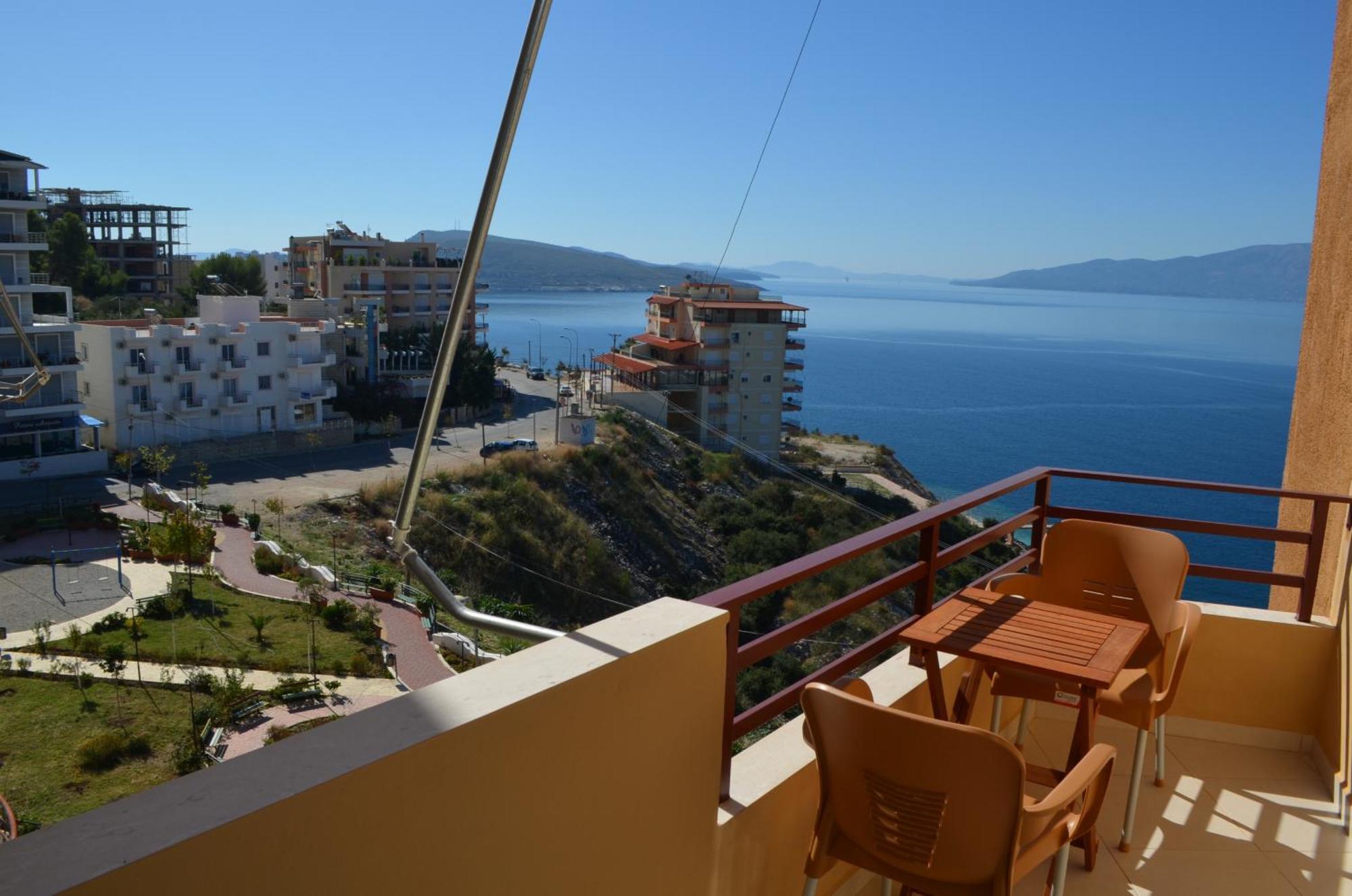 Sunset Penthouse Apartment Sarande Exterior photo