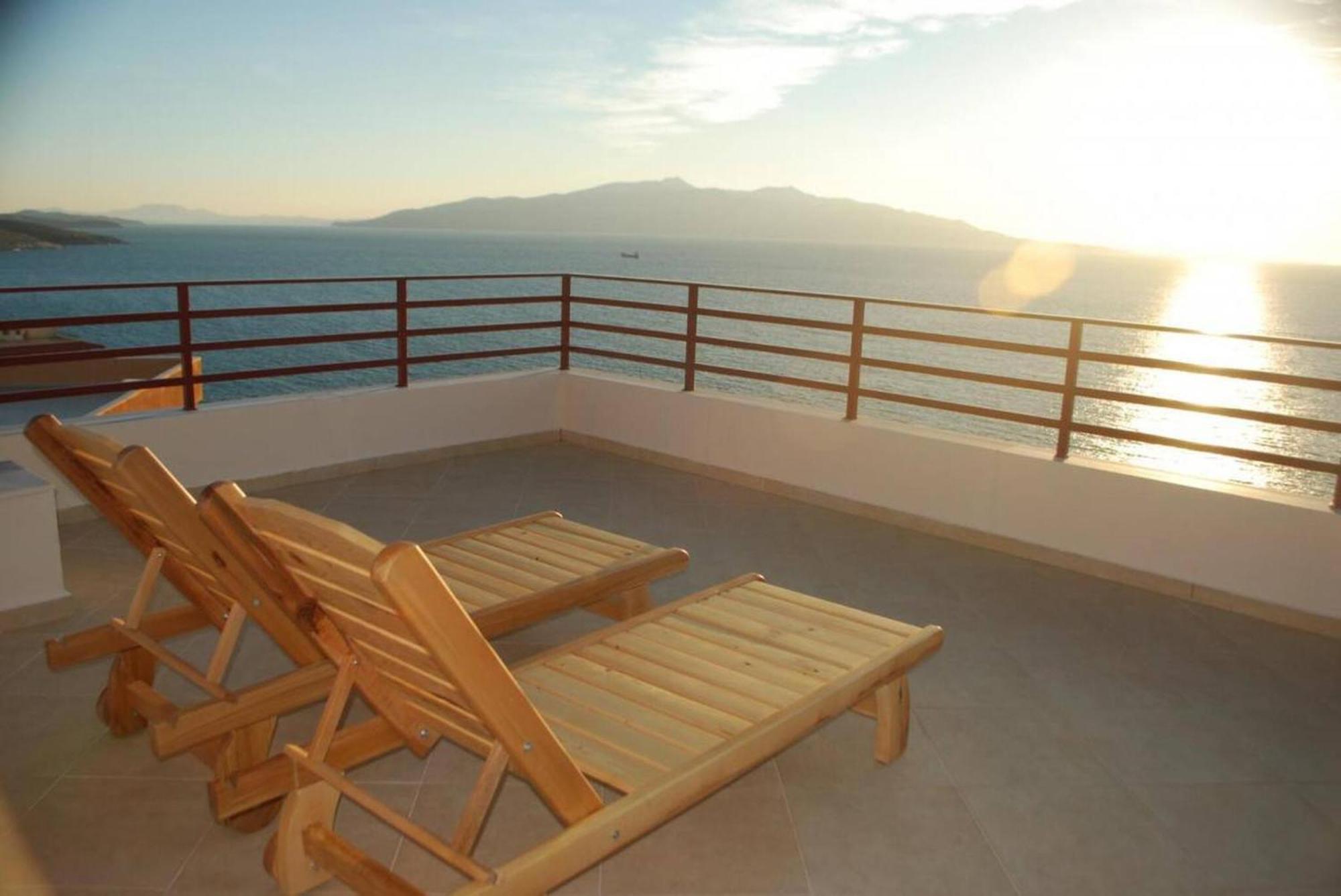 Sunset Penthouse Apartment Sarande Exterior photo