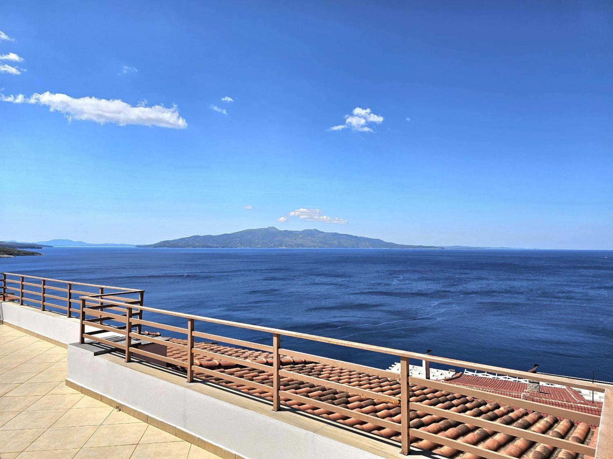 Sunset Penthouse Apartment Sarande Exterior photo